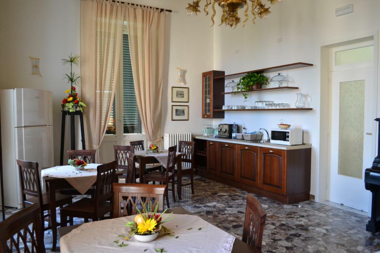 Le Signorine B&B Lecce Eksteriør bilde